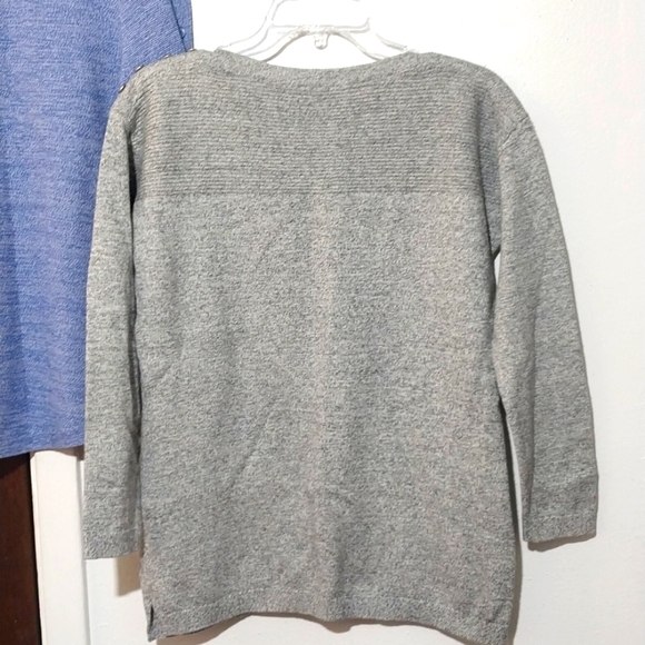 BUNDLE OF 2 TALBOTS Sweaters sizes MP. - Picture 6 of 8